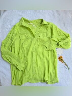 Sunburst kiss top Lightweight Button-Up Shirt in Neon Lime 🍋‍🟩